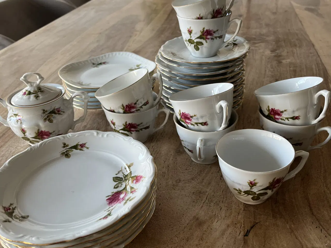 Billede 1 - Hyggeligt Kaffestel Walbrzych til kolonihaven❤️ 