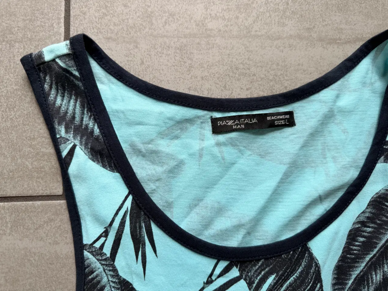 Billede 2 - Tank toppe 2 stk. str. L