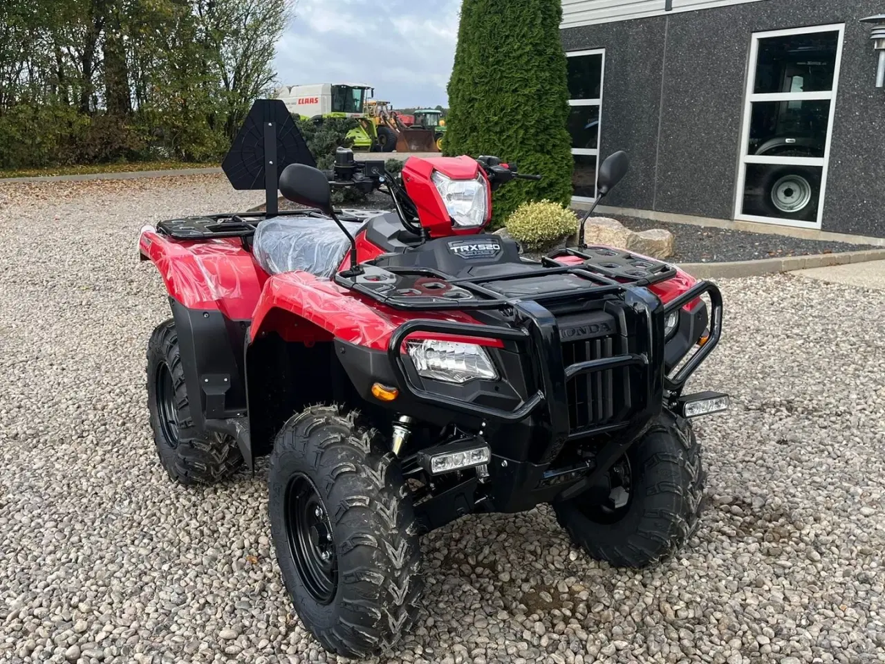 Billede 14 - Honda TRX 520 FA Traktor. STORT LAGER AF HONDA ATV. Vi hjælper gerne med at levere den til dig, og bytter gerne. KØB-SALG-BYTTE se mere på www.limas.dk
