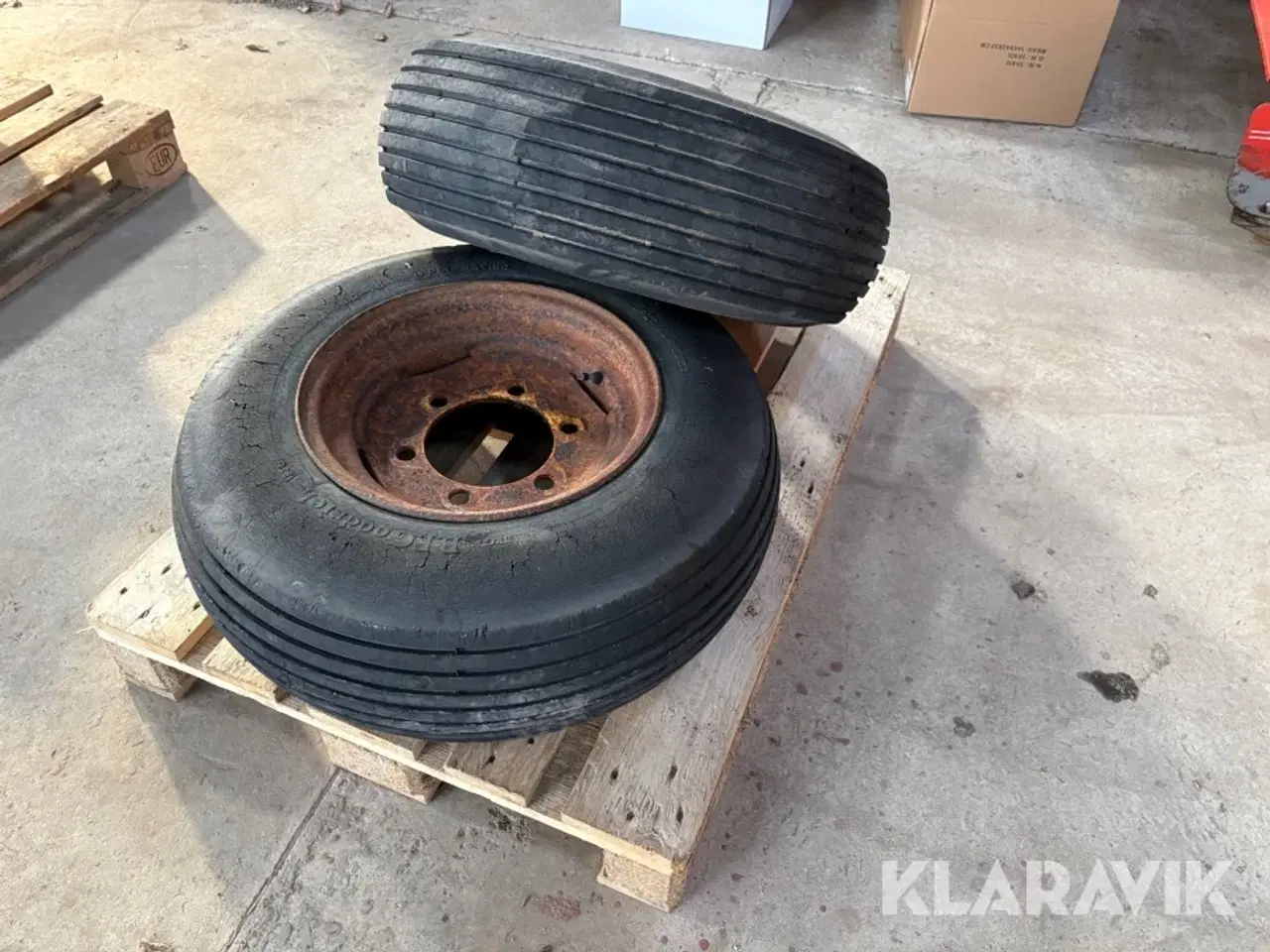Billede 3 - landbrugs-/industridæk  B.F. Goodrich  2 styk