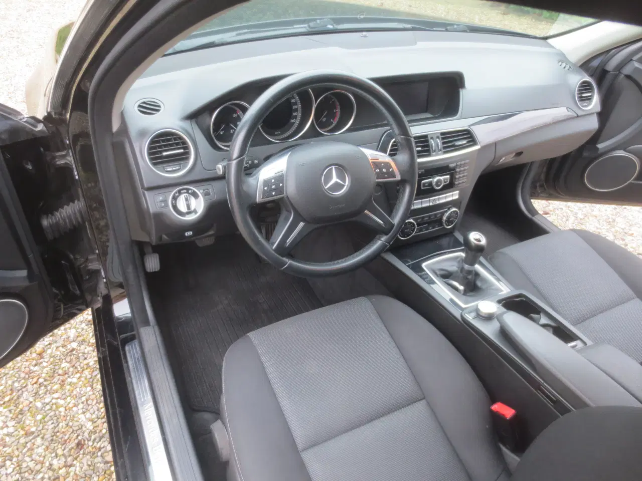 Billede 18 - Pæn Mercedes C 200 CDi 6 gear.