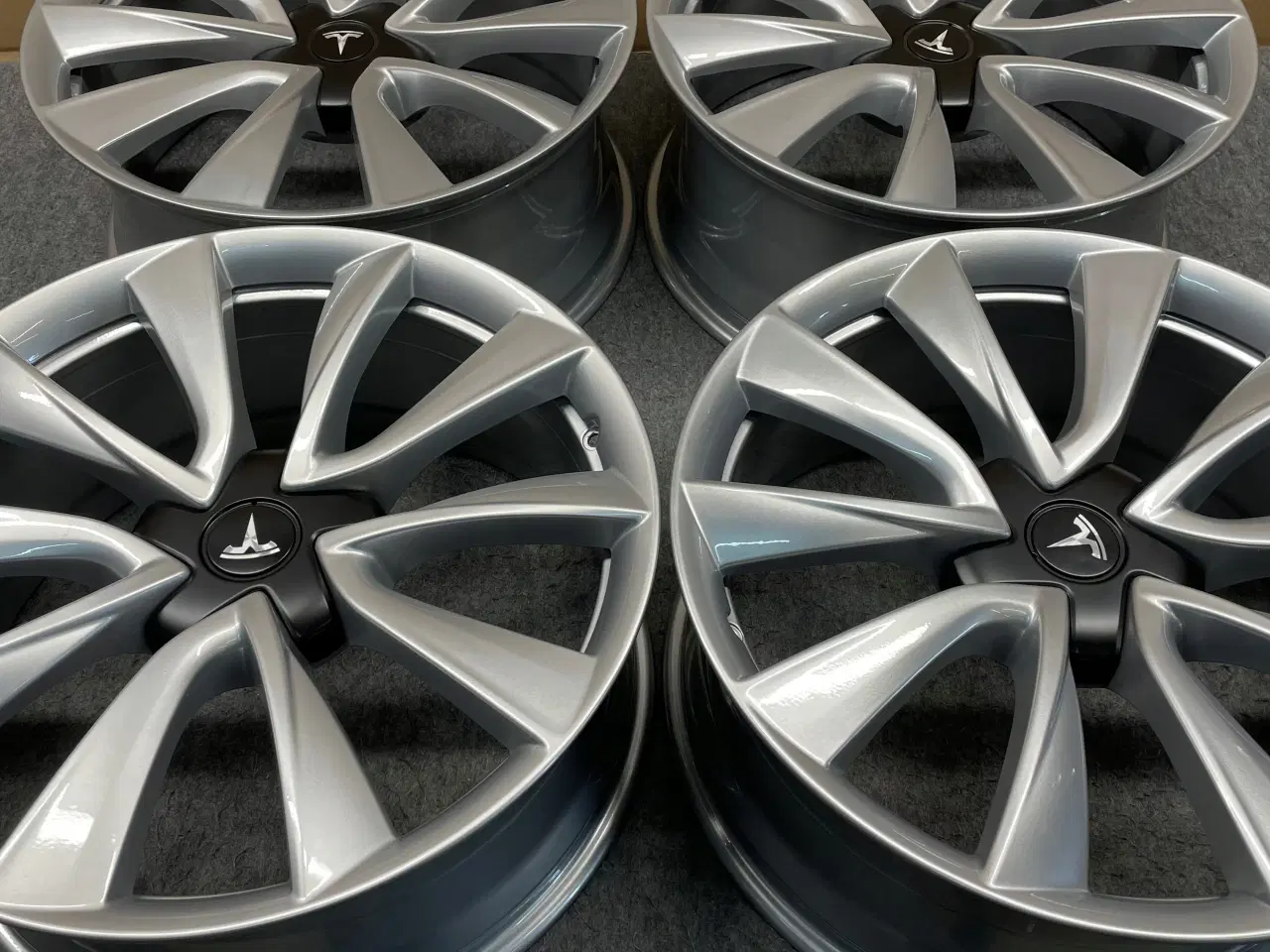 Billede 6 - ALUFÆLGE TESLA MODEL 3 PERFORMANCE 20"