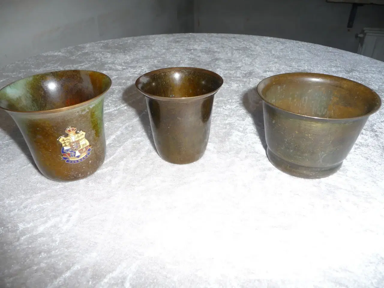 Billede 1 - 3 forskellige bronce bæger