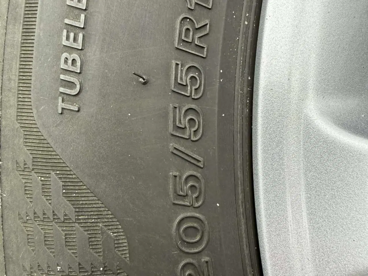 Billede 4 - Orginale Mercedes 17" Fælge med sommerdæk