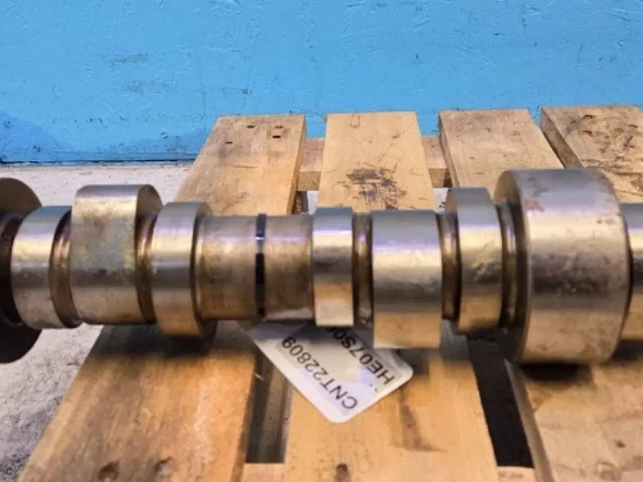 Billede 9 - John Deere  6125AT    Krumtapaksel   RE70146