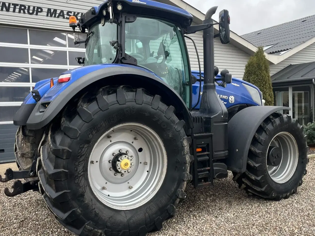 Billede 15 - New Holland T7.315 BluePower med frontlift og frontpto