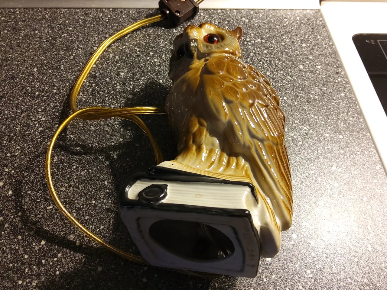 Billede 4 - Ozonlampe i porcelæn 