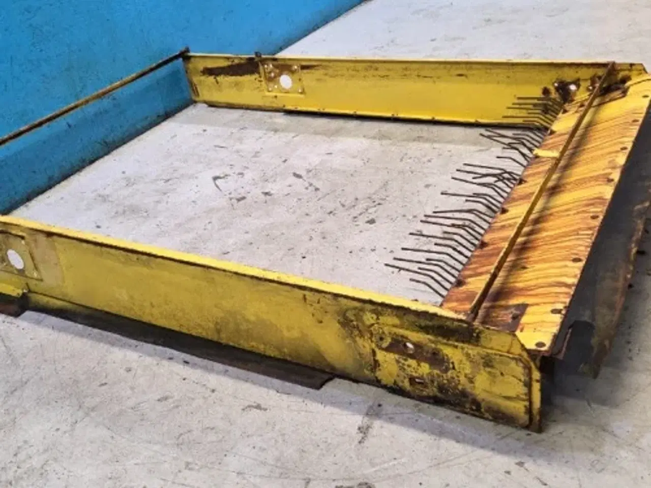 Billede 9 - New Holland 1550 Øverste Soldkasse 80336005