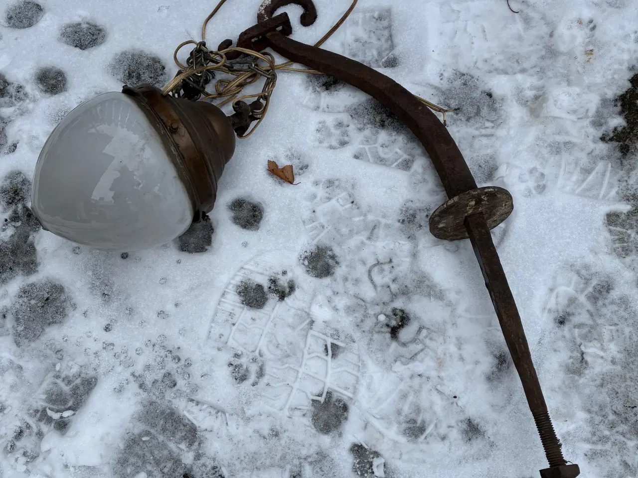 Billede 5 - Gl. lampe