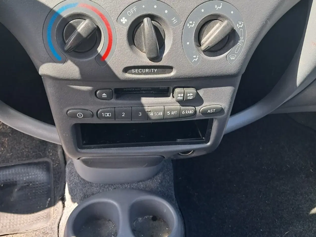 Billede 7 - Toyota Yaris 1,3 Luna Komfort