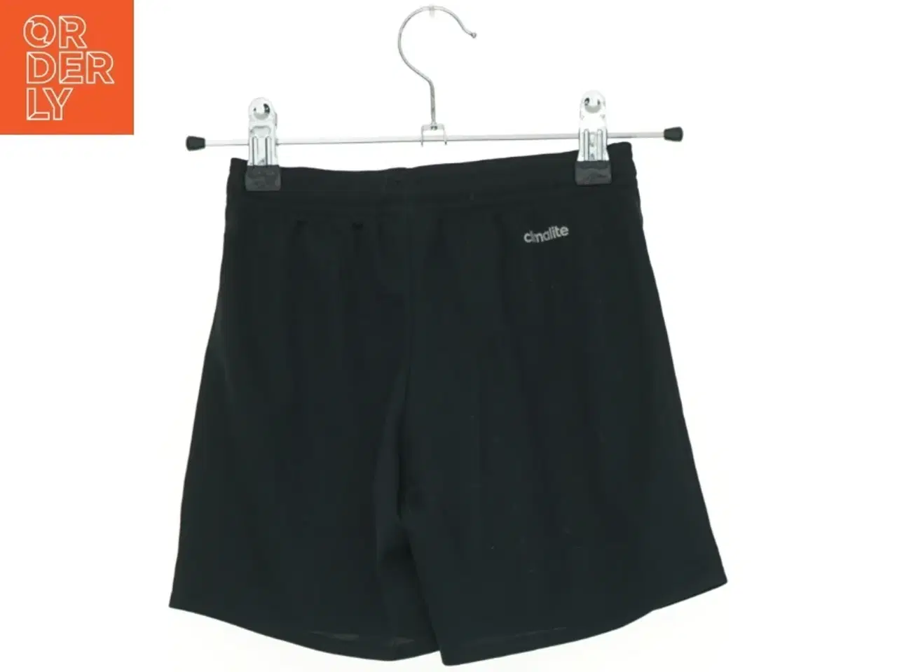 Billede 2 - Adidas shorts (str. 116 cm)