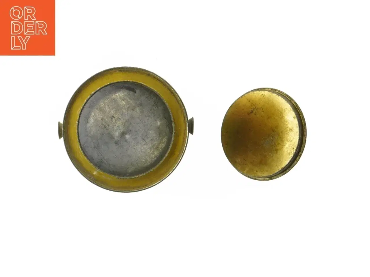 Billede 6 - Vintage metal opbevaringsdåse (str. Ø 13 cm længde 16 cm)