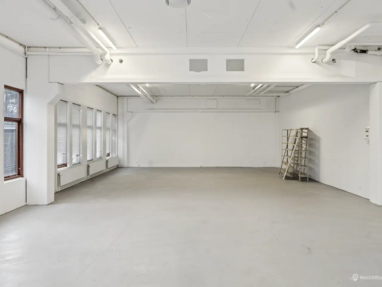Billede 2 - 159 m² lager/værksted til leje i Glostrup – tæt på motorvej og offentlig transport