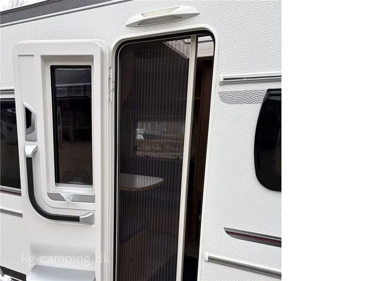 Billede 7 - 2022 - Fendt Saphir 465 TG   Enkeltsengsvogn med totalvægt 1500 KG. Fremtræder som ny !!   (ny vare på lager og under klargøring)