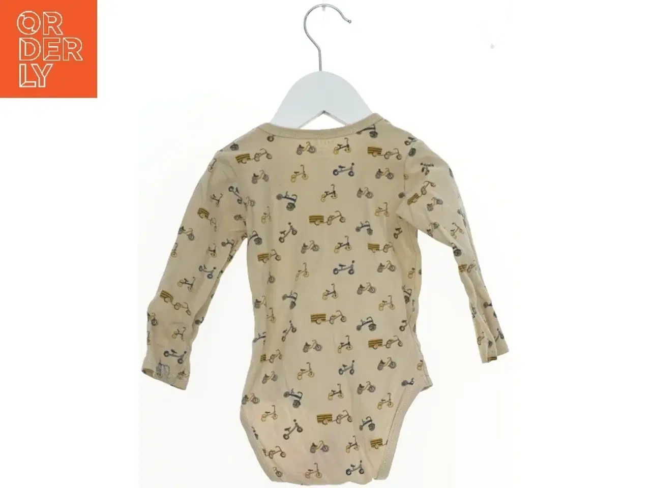 Billede 2 - Langærmet bodystocking med scooter mønster fra Hust & Claire (str. 80)
