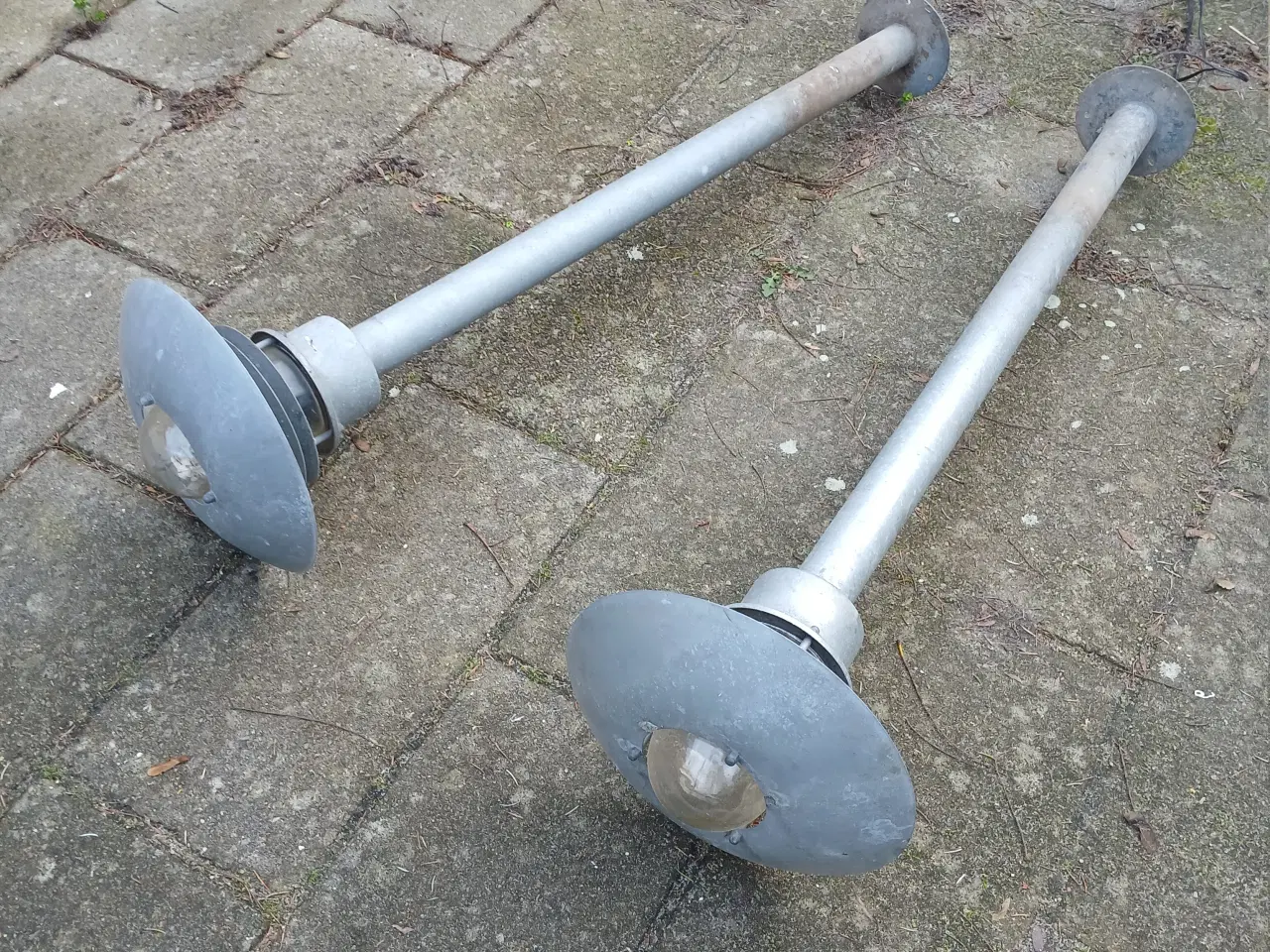 Billede 2 - 2 udendørslamper - havelamper