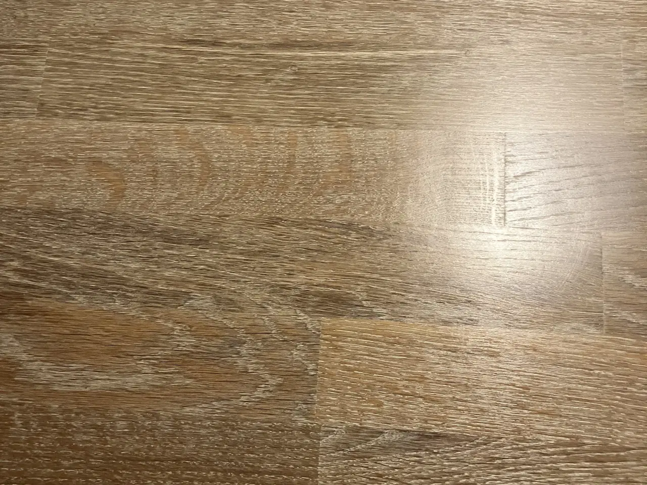 Billede 4 - Spisebord i massivt egetræ, med sommerfugle udtræk