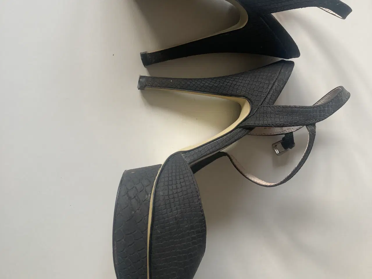 Billede 2 - Gratis pumps str 39