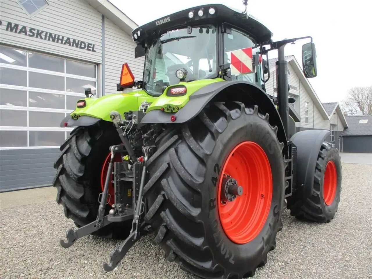Billede 17 - CLAAS AXION 870 CMATIC  med frontlift og front PTO, GPS ready