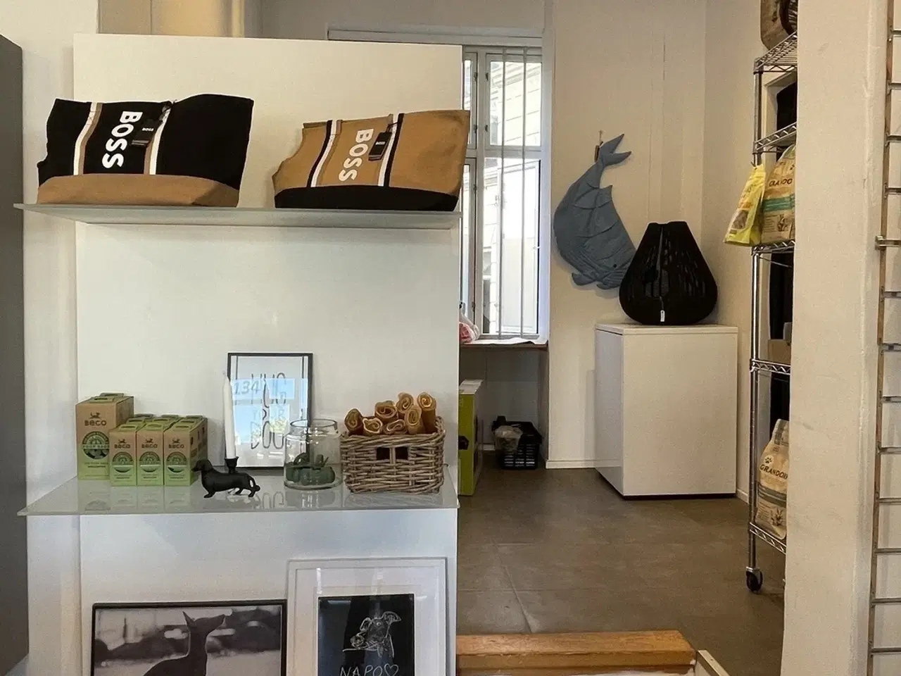 Billede 16 - Flot og velbeliggende butik/kontor på Strandvejen