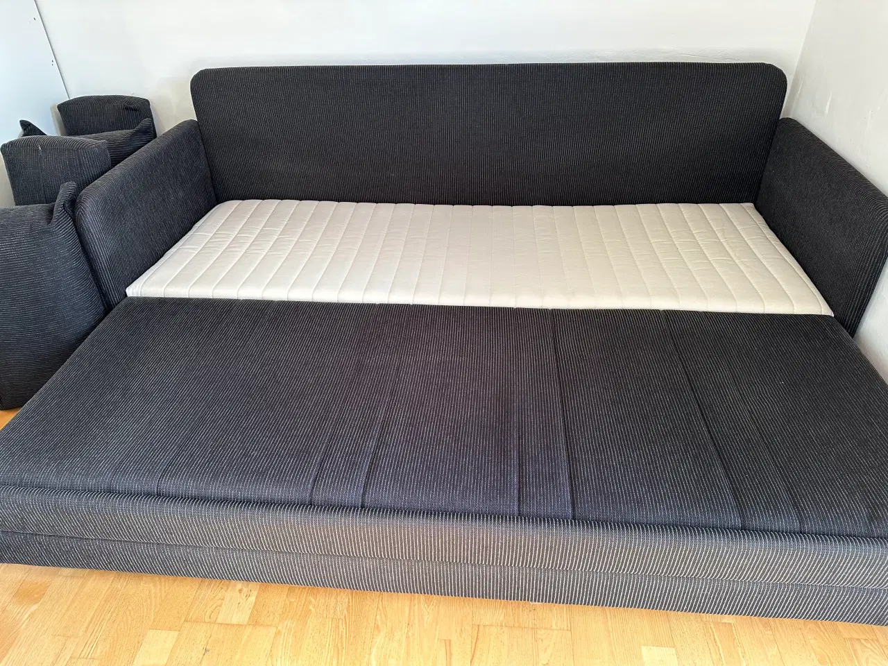 Billede 2 - Sofa / Sovesofa