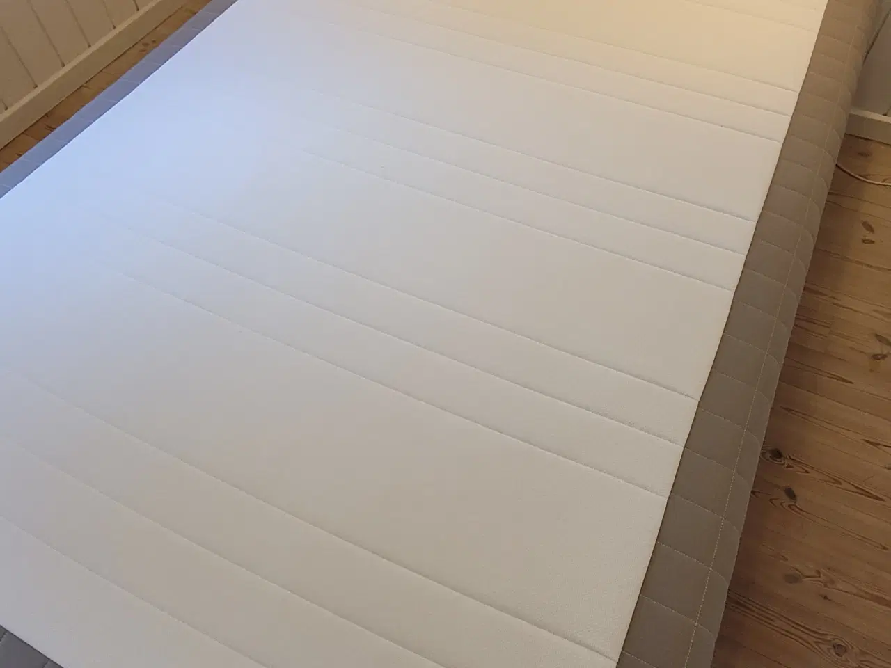 Billede 2 - Ikea Skårer boksmadras 140x200
