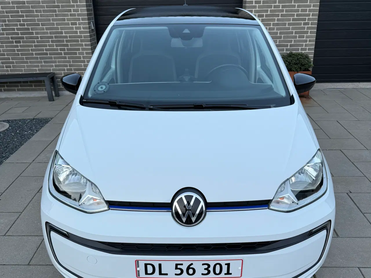 Billede 3 - VW e-Up! Som ny!