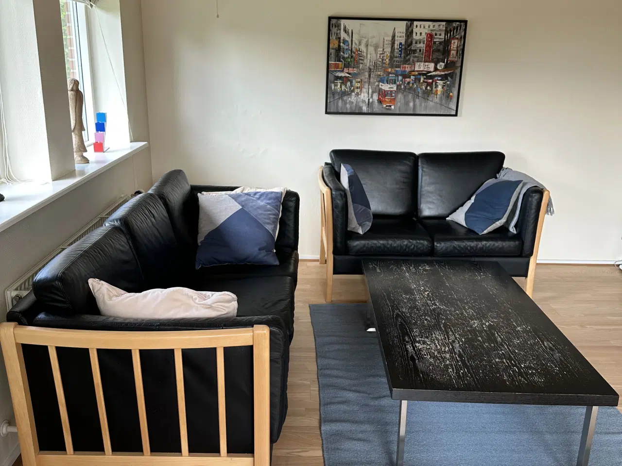 Billede 1 - Sofasæt / sort læder - 3 & 2 personer