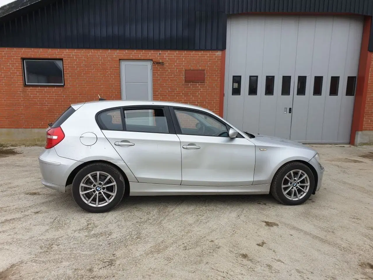 Billede 5 - Ny syn  Bmw 1 serie 118i. 2007 143 Hk benzin 