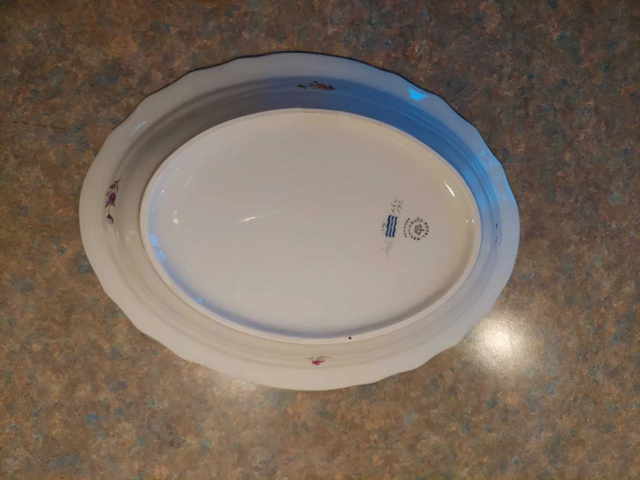 Billede 2 - Royal Copenhagen serveringsfad