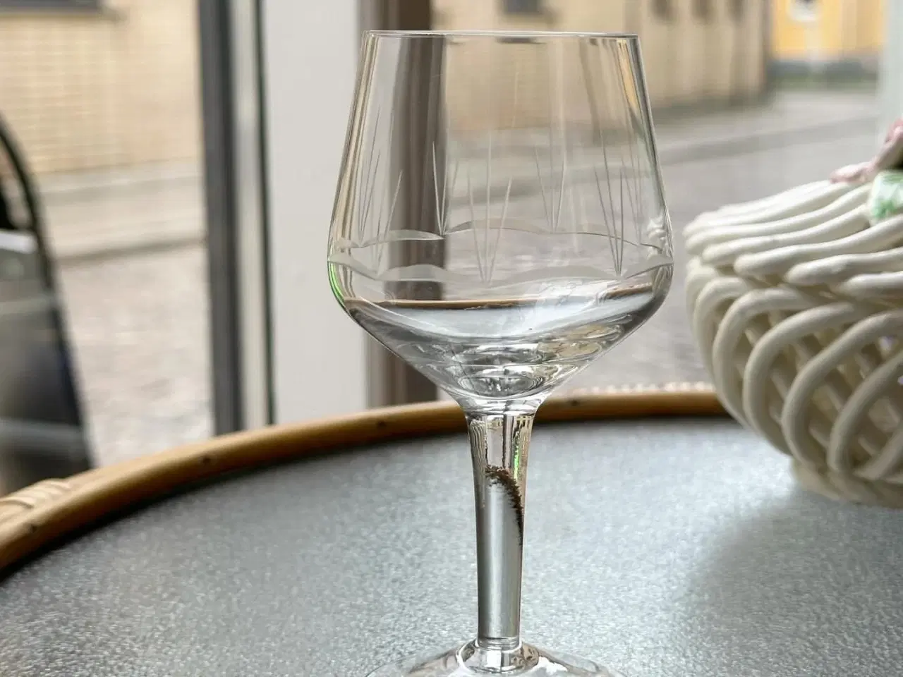 Billede 1 - Vinglas m slibninger, 13,5 cm, pr stk