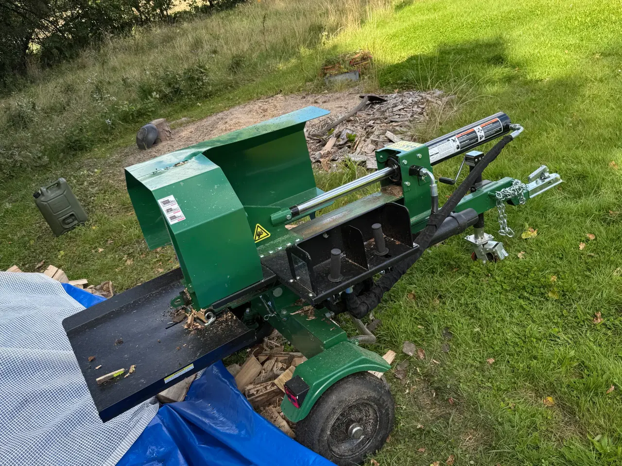 Billede 3 - DK-TEC 22 tons brændekløver – Næsten som ny