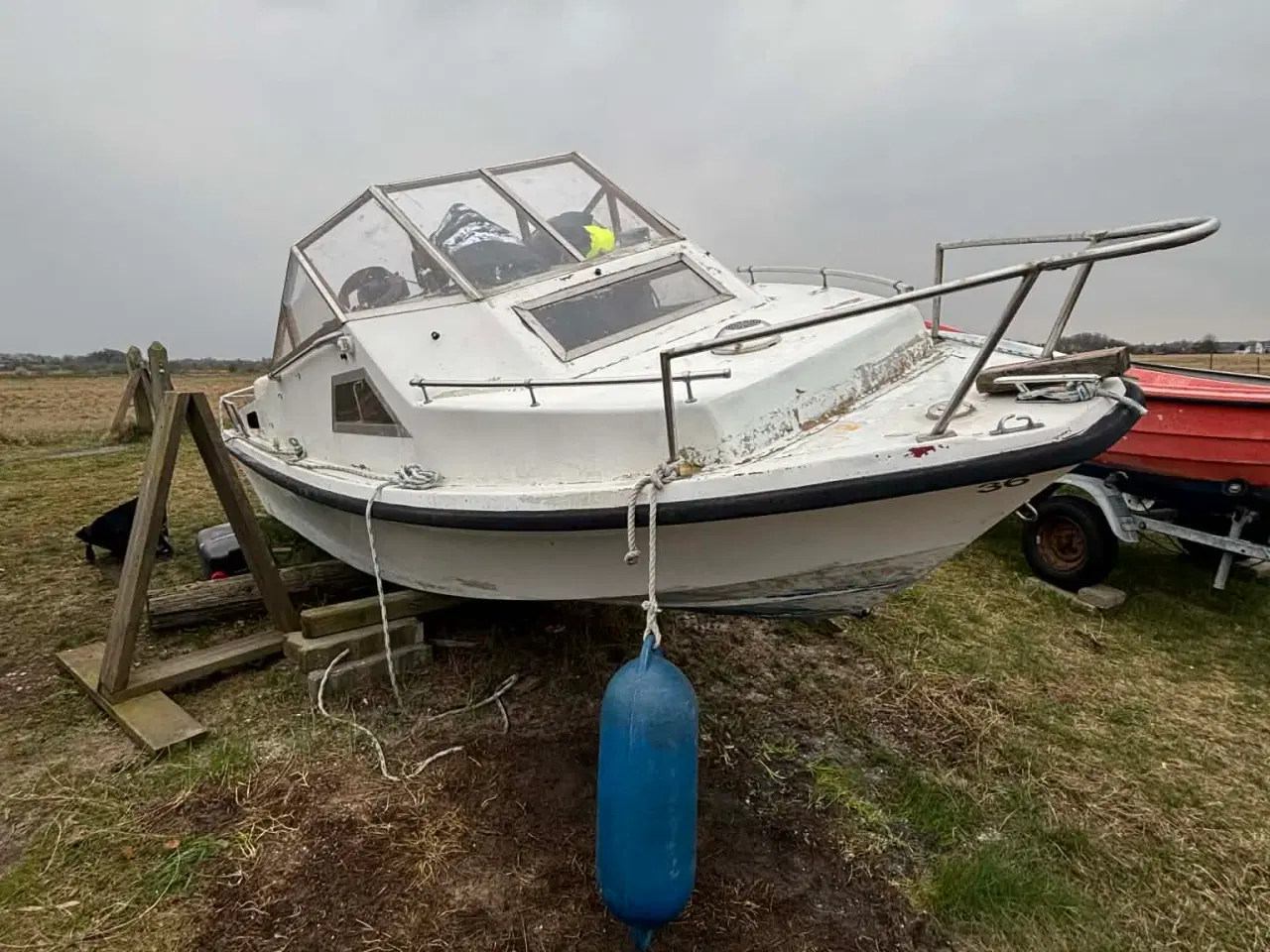 Billede 2 - Speedbåd, kabinebåd, motorbåd, volvo penta 140 hk