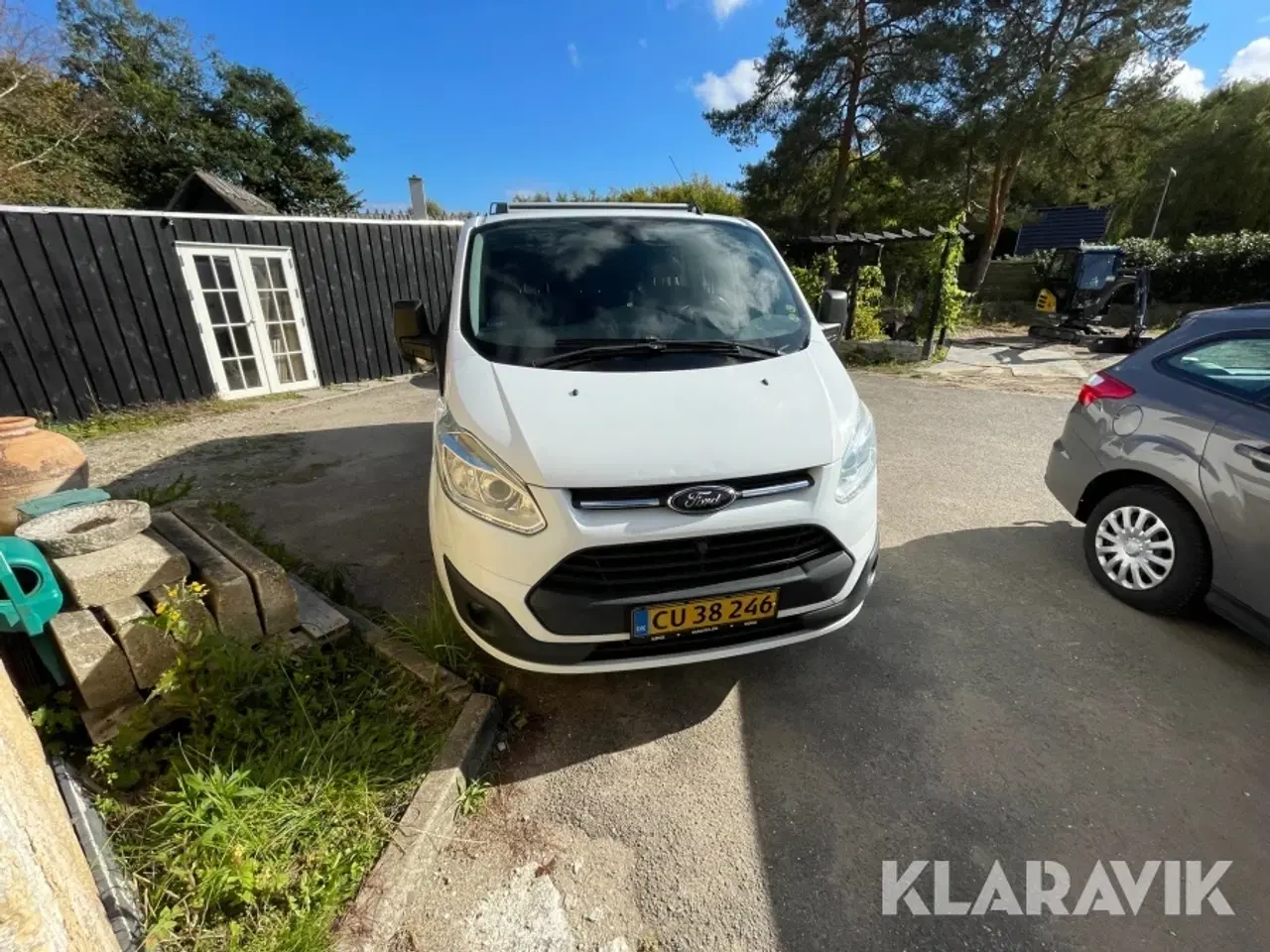 Billede 2 - Varebil Mandskabs-/Materielkørsel Ford Transit custom 2.2 Tdci
