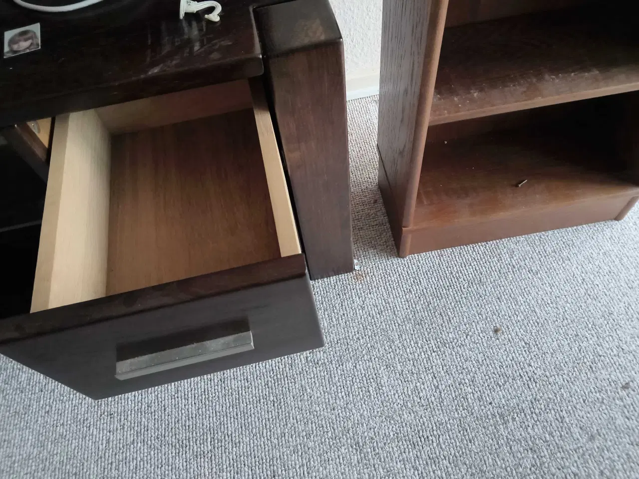 Billede 14 - Møbler sælges fra flytte lejlighed 