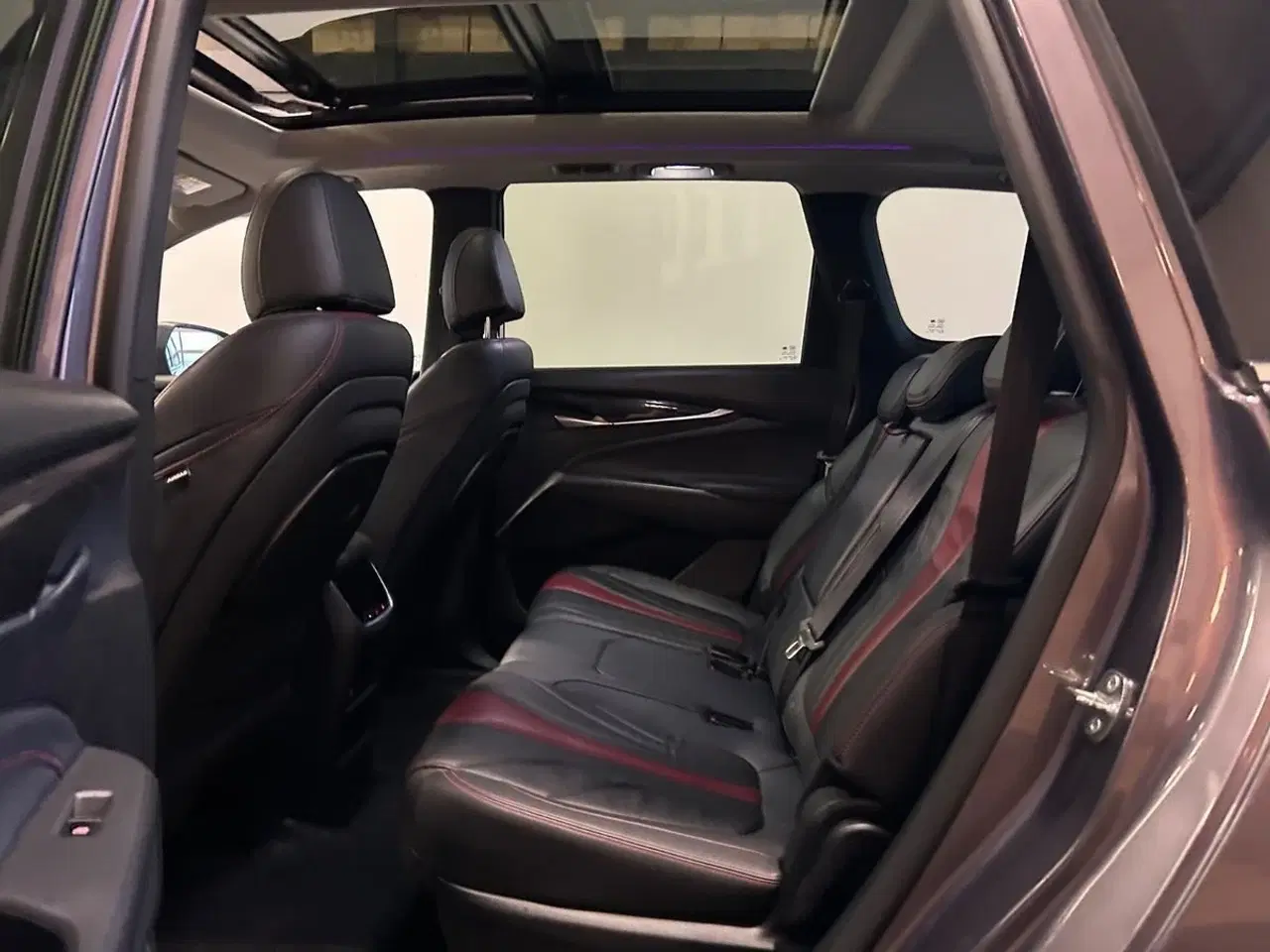 Billede 12 - Maxus Euniq5 52 Exclusive 7prs