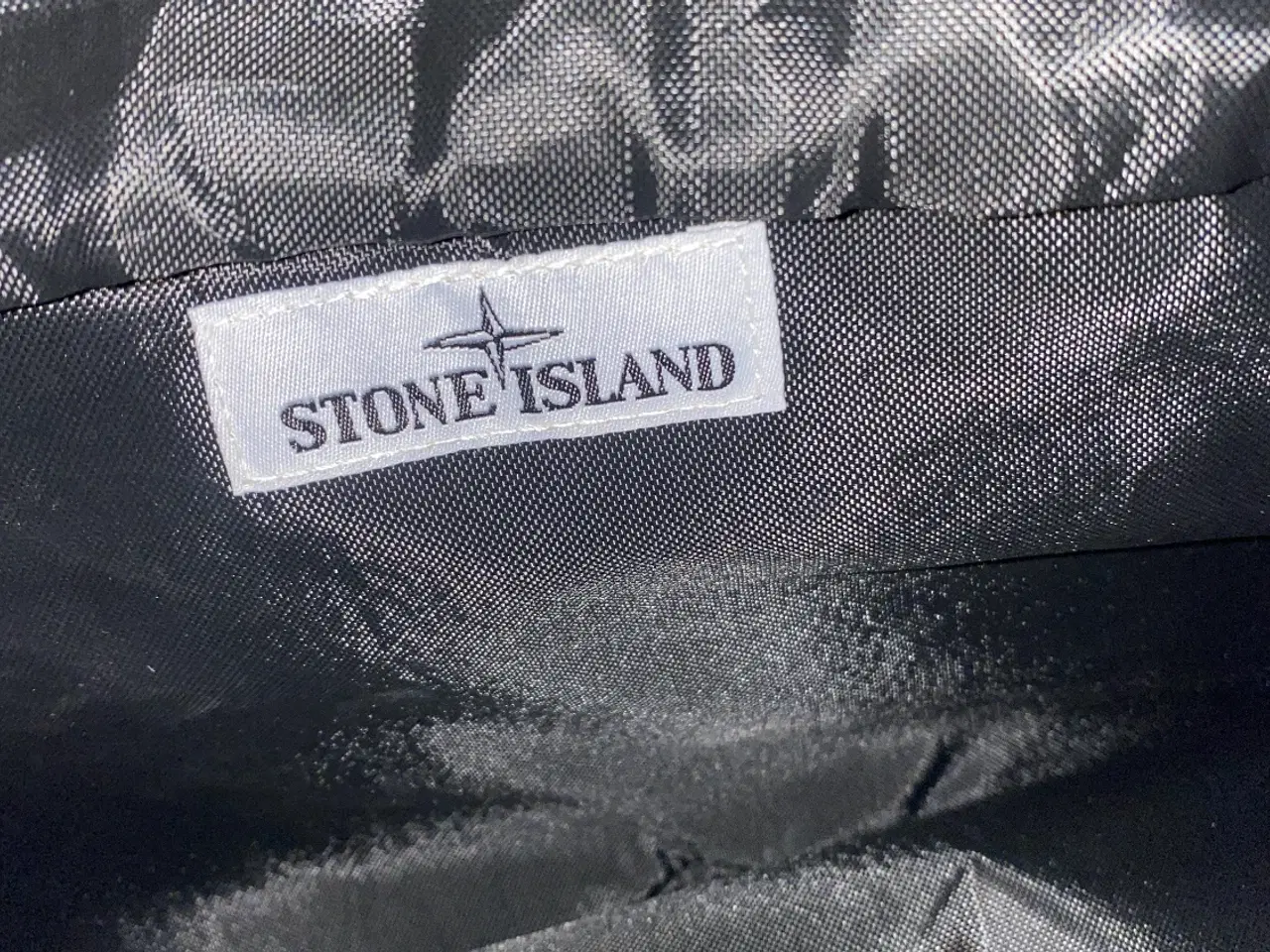 Billede 2 - Stone Island rygsæk – næsten ny