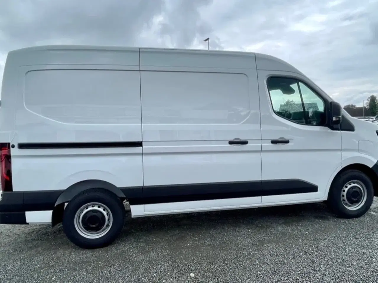 Billede 5 - Renault Master V T35 87 E-Tech L2H2 Kassevogn Tekno