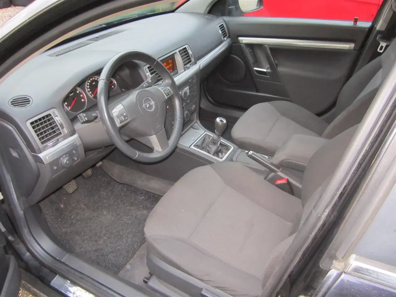 Billede 5 - Opel Vectra 1,8 16V Elegance 140HK 5d