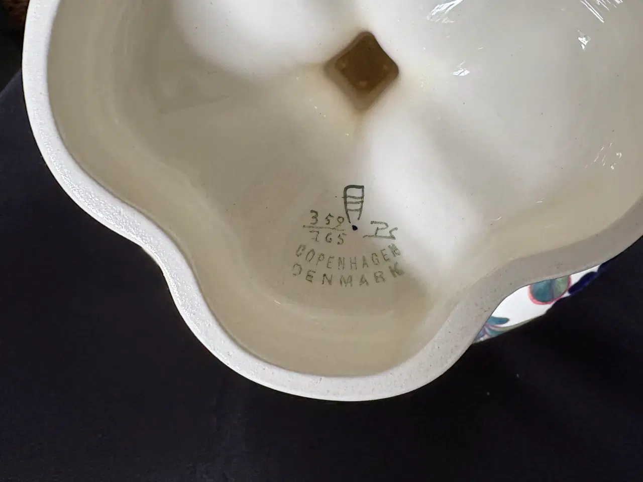 Billede 3 - Stor Aluminia opsats - Højde 23 cm.