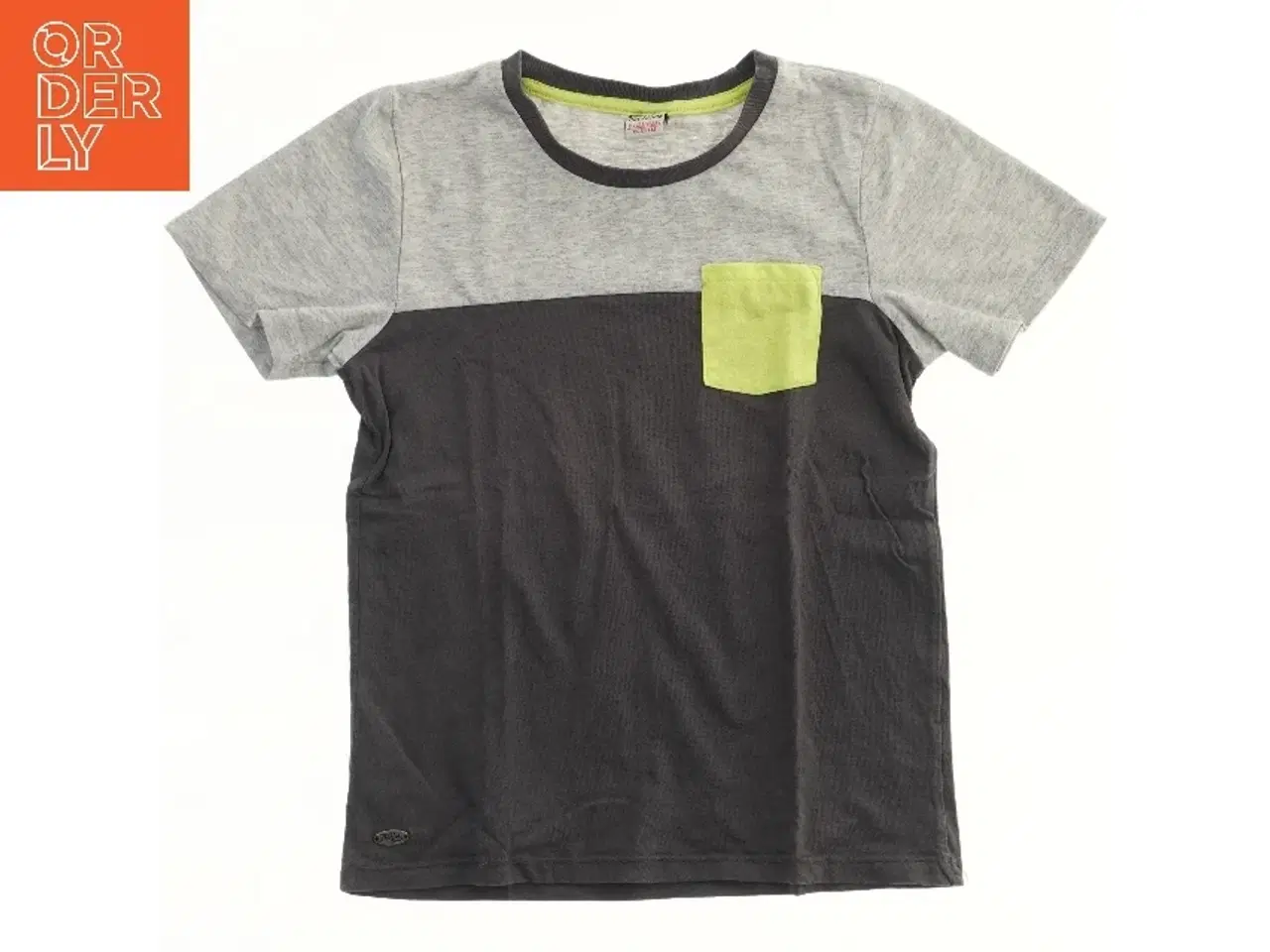 Billede 1 - T-shirt med farveblok fra LC Waikiki  (str. 116)