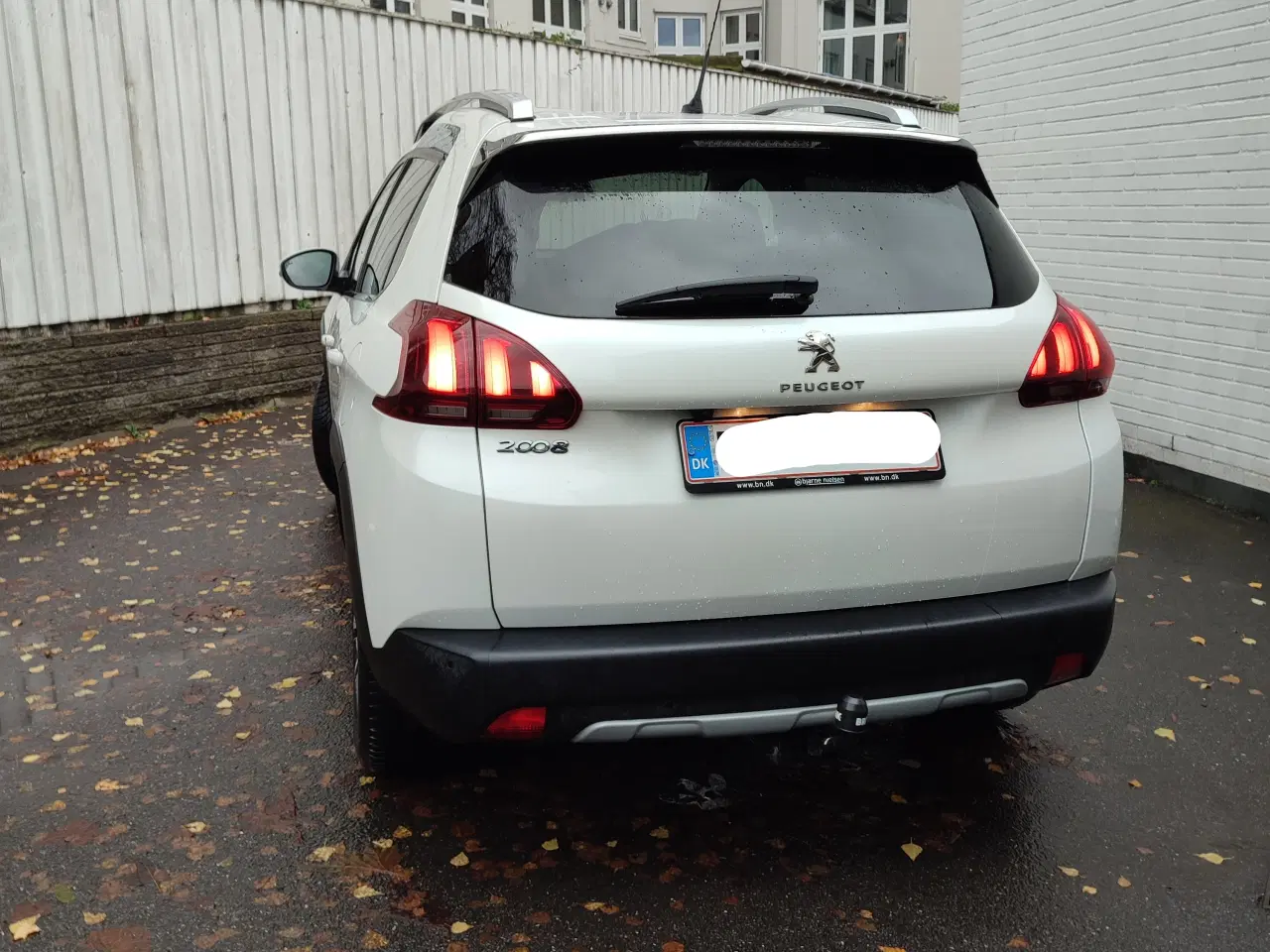 Billede 1 - Peugeot 2008 1,5 BlueHDi 100 Exclusive Sky 5d