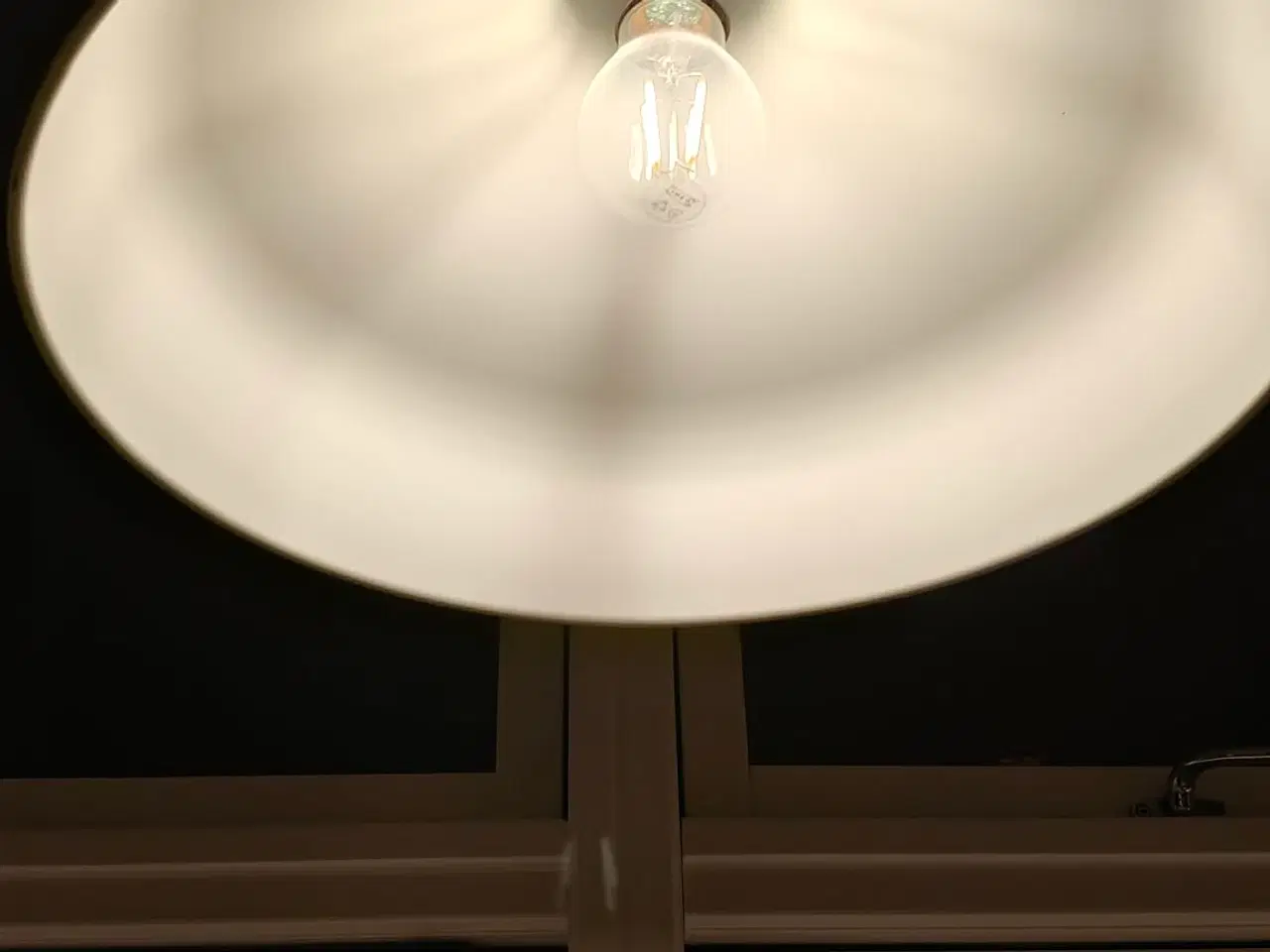 Billede 1 - 2 x sorte lamper