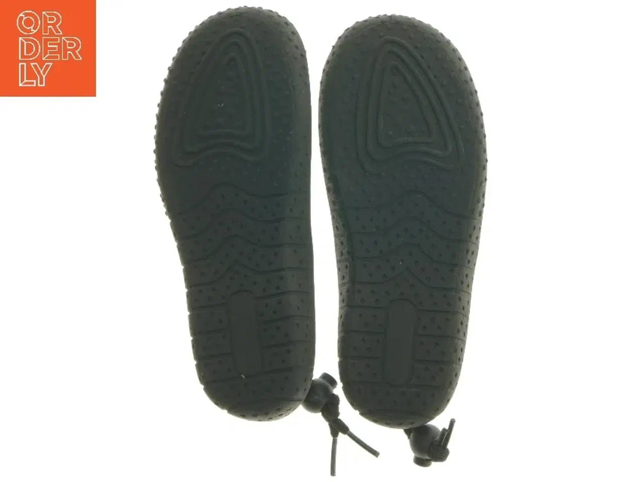 Billede 4 - Sort vandsko til børn (str. længde 21 cm)