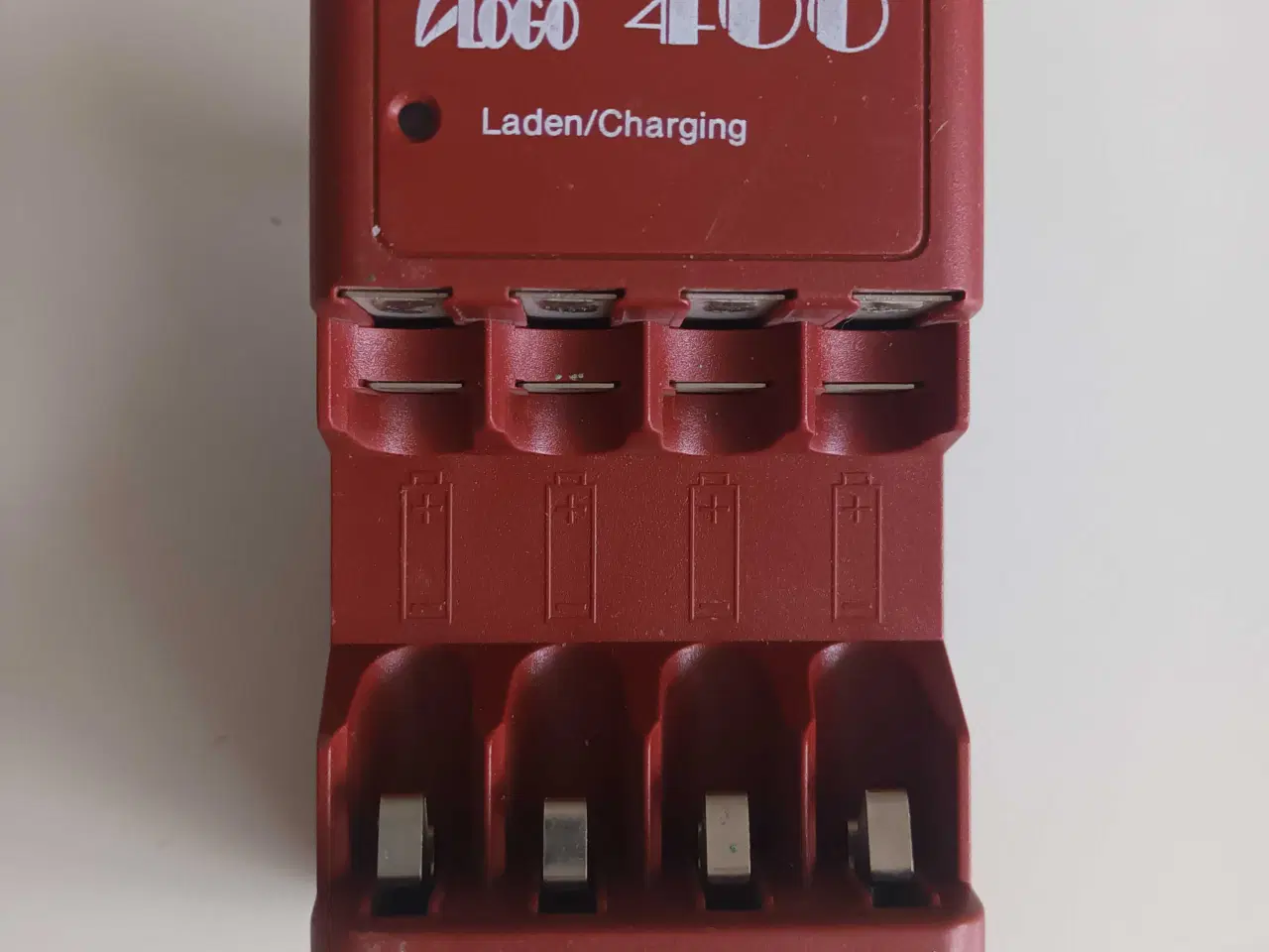 Billede 1 - Batterioplader til AA og AAA