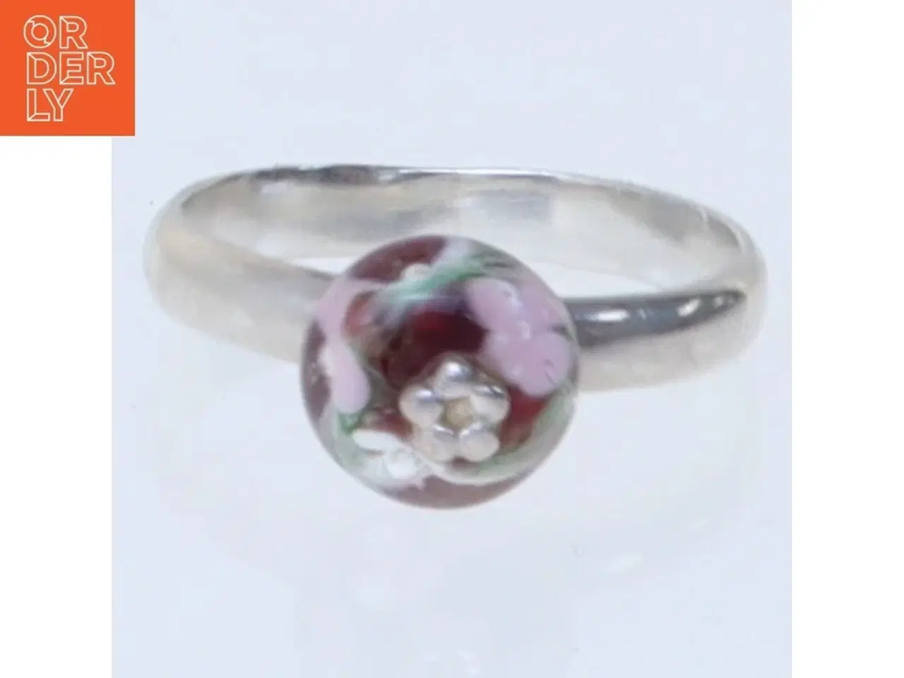 Billede 2 - Ring med glasperle (str. 51 mm)