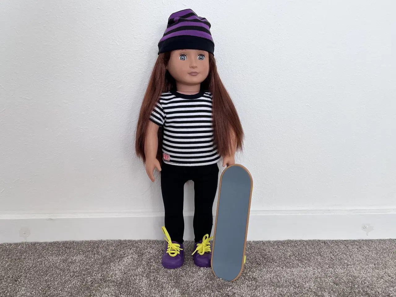 Billede 2 - Our Generation Dukke, Skater dukke.