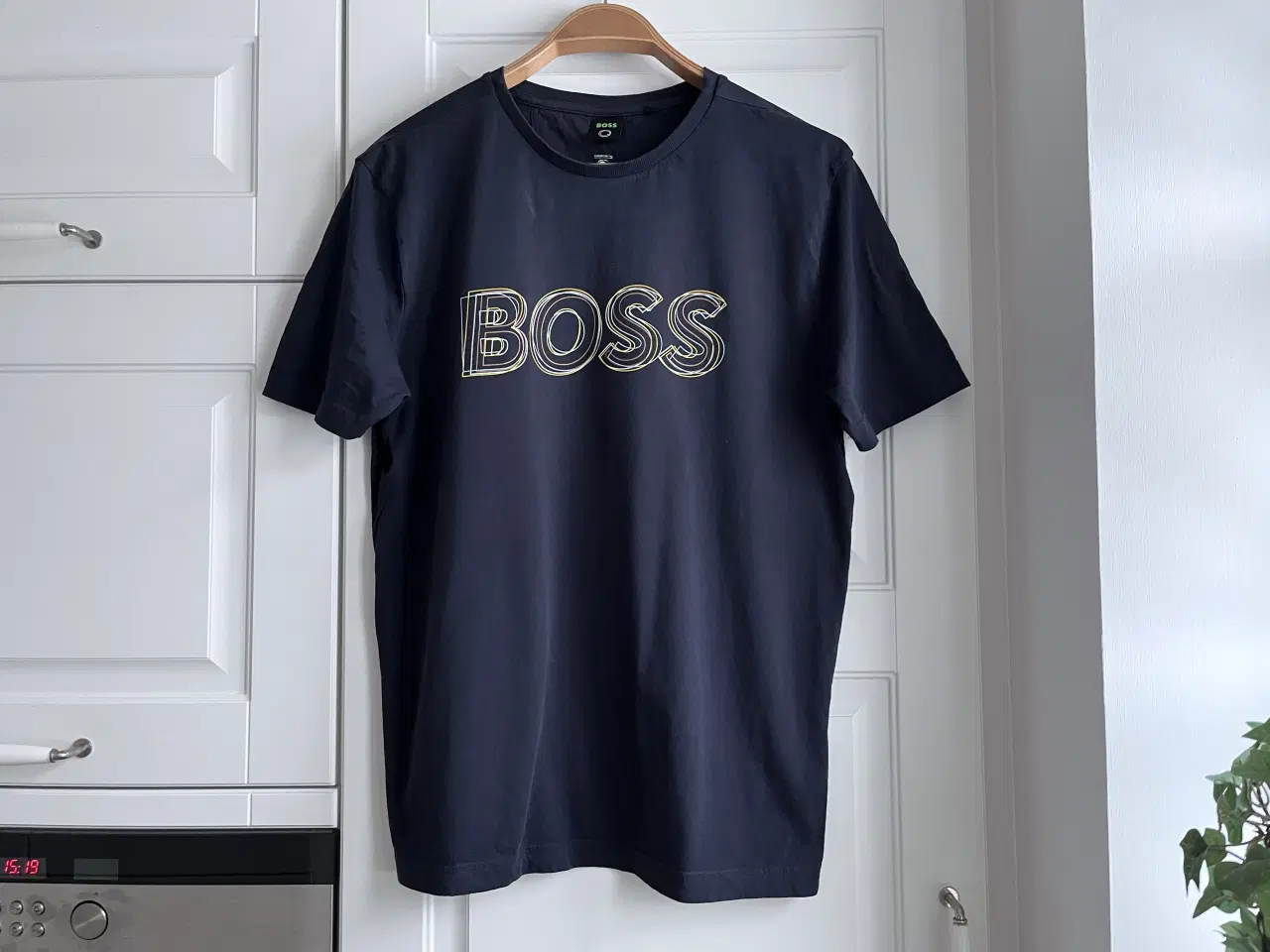 Billede 1 - T-Shirt, Bluse, Hugo Boss, Str L