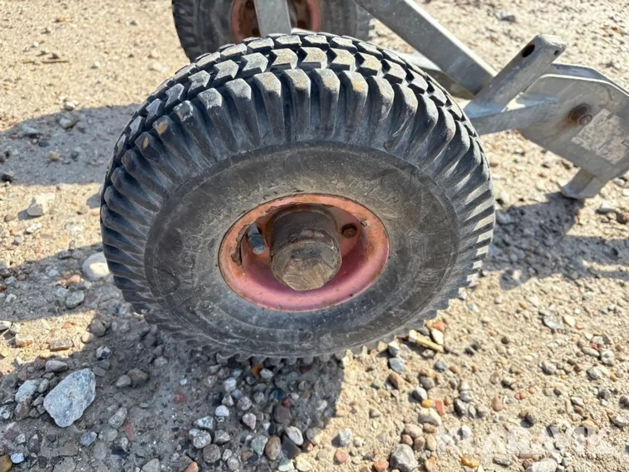 Billede 12 - Fliselægger Zacho