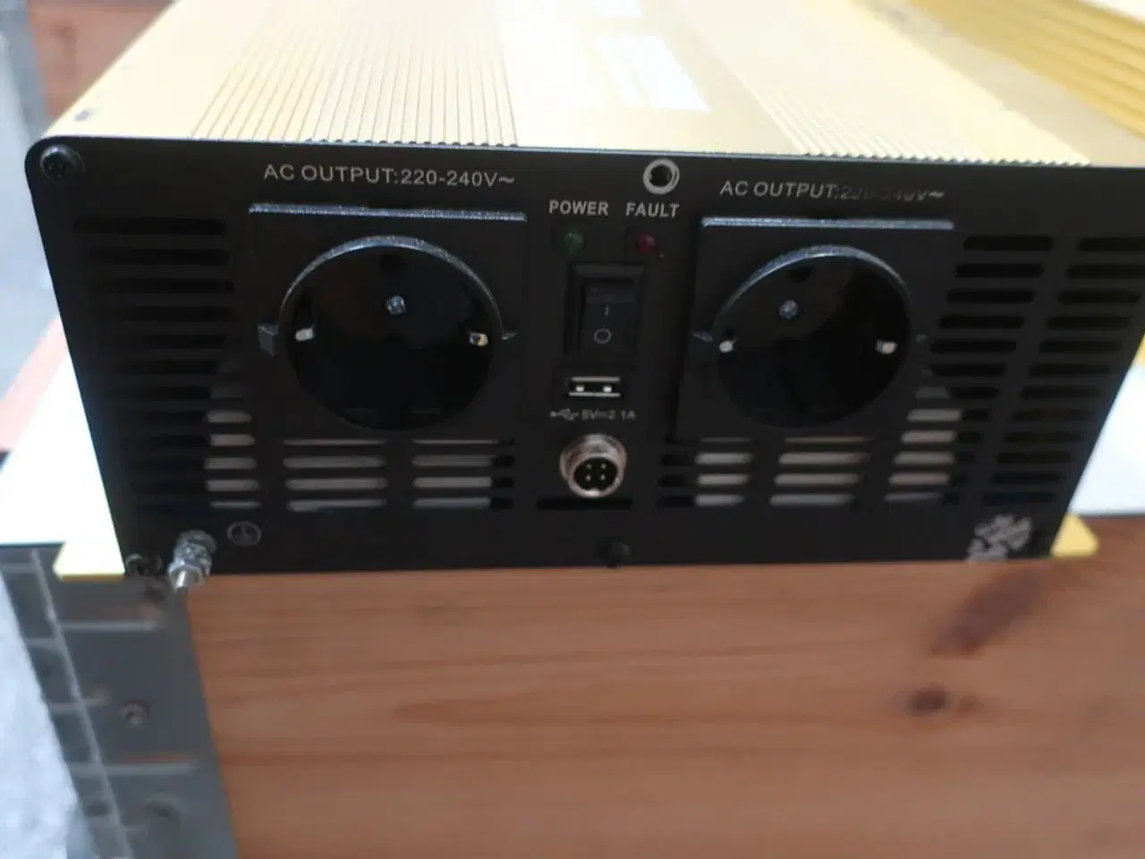Billede 2 - Inverter GREEN ENERGY Pure Sine Wave DC/AC Power 3000W